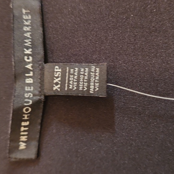 NWT WHBM Sleeveless Blue Printed Surplice Shell Size XXSP - Picture 4 of 9